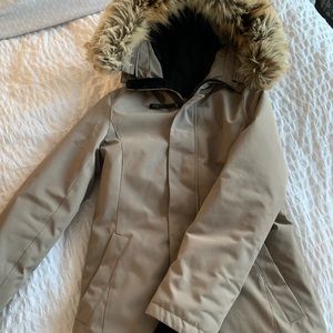 Aritzia TNA Haven Parka